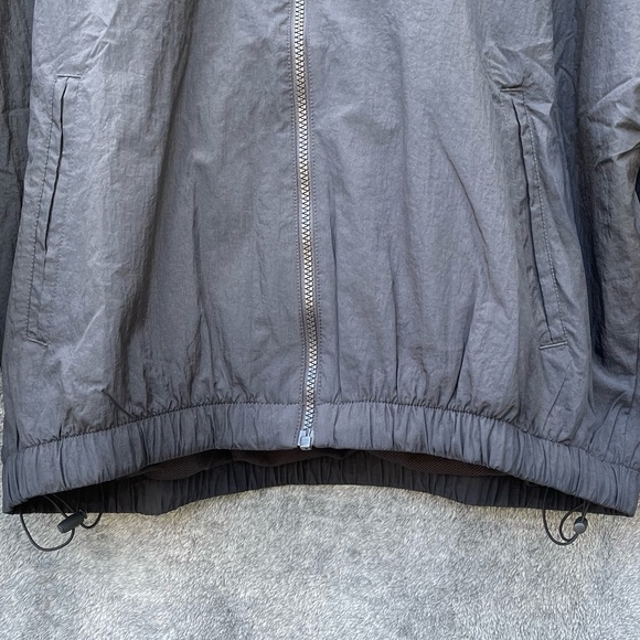 Nike Sportswear Women’s Essential Windrunner Full Zip Jacket - Picture 4 of 9